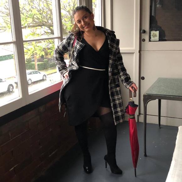 Meet your Posher, Jamie - Picture 1 of 1